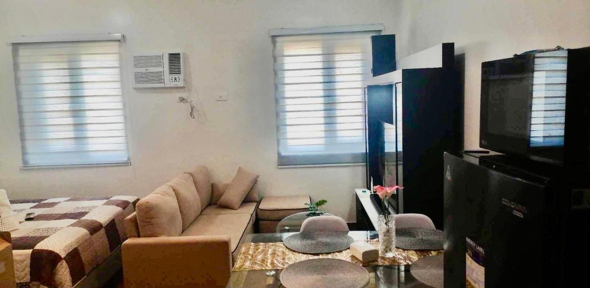 J & F Homestay - Cavite, Philippines Trece Martires Eksteriør billede